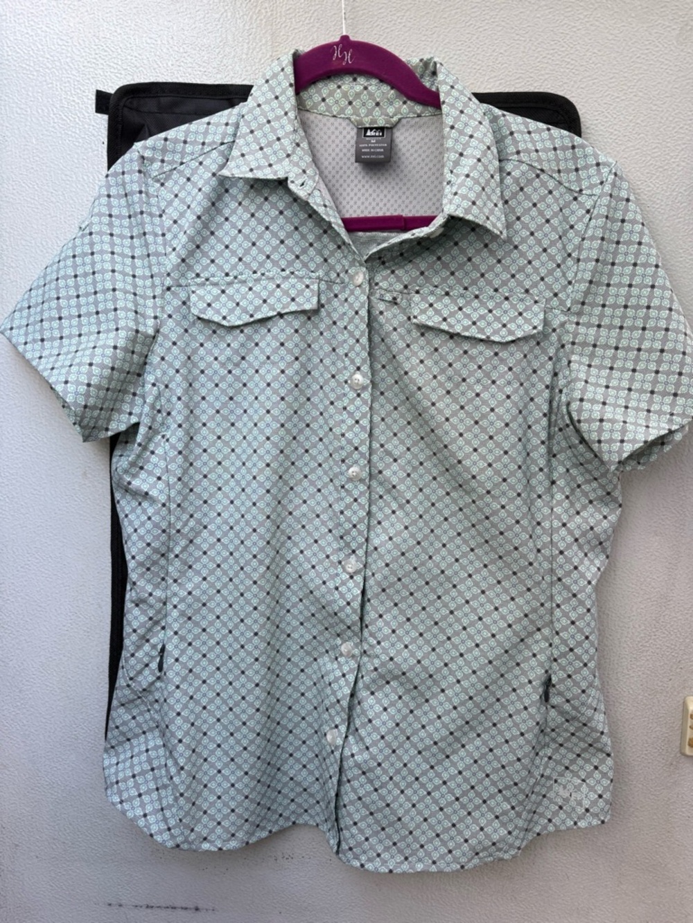 REI M SAGE GREEN BLOUSE sports fishing shirt